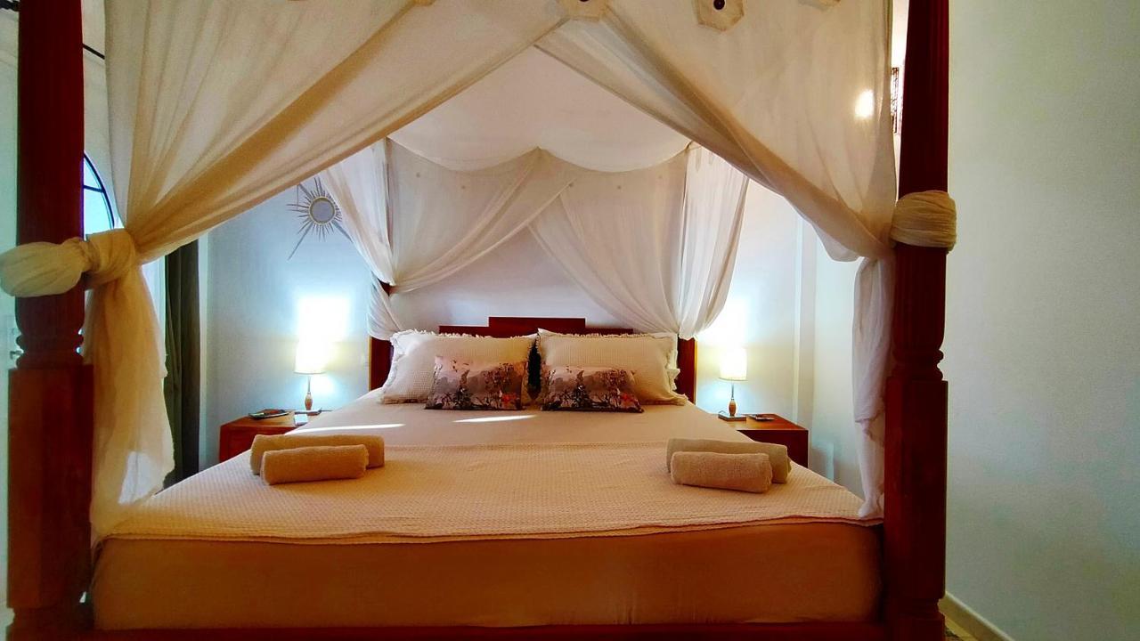 Caleta Beach House กาเลตาเดฟุสเต ภายนอก รูปภาพ